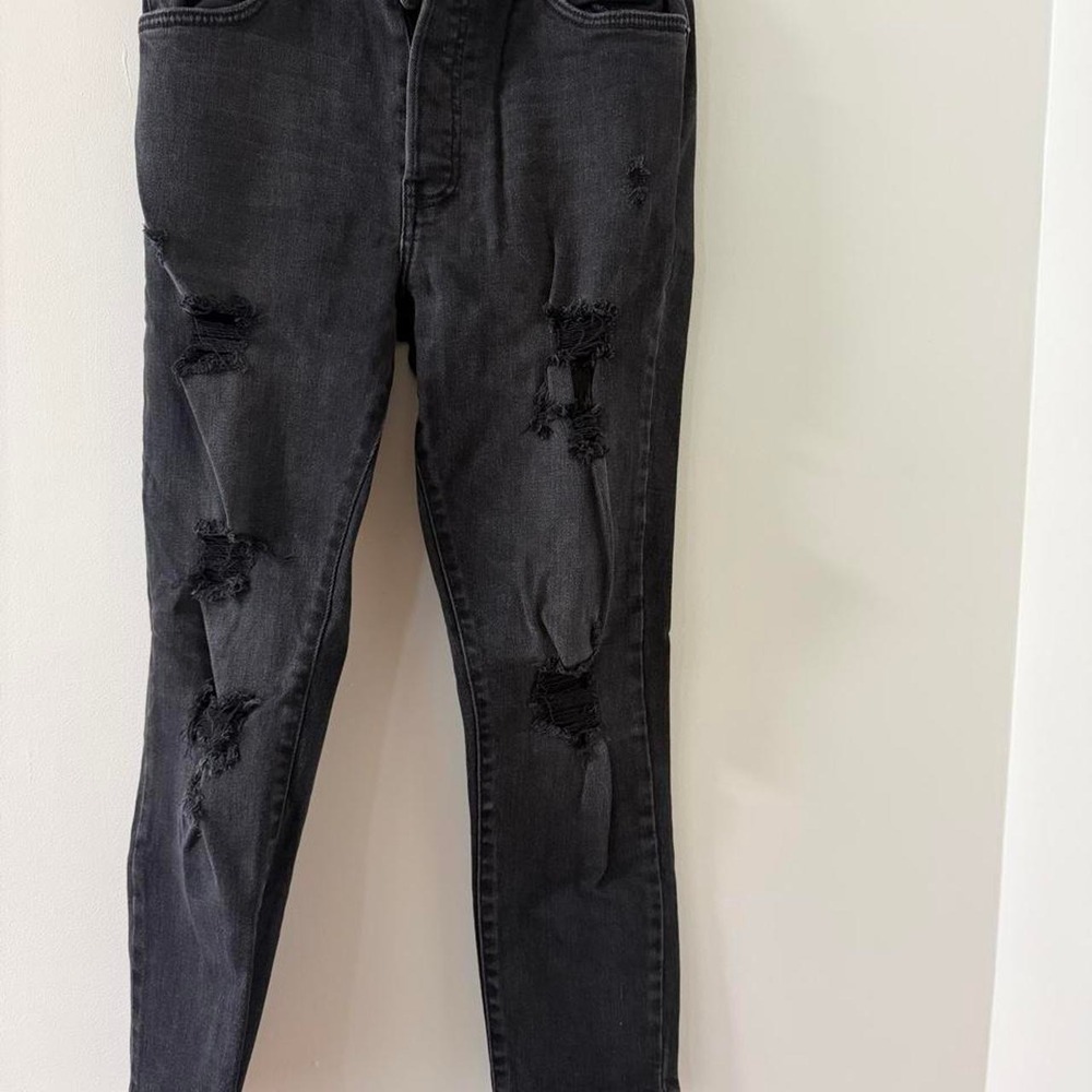 Forever 21 Skinny Jeans Women 29 Black Excellent Ripped Distressed Denim